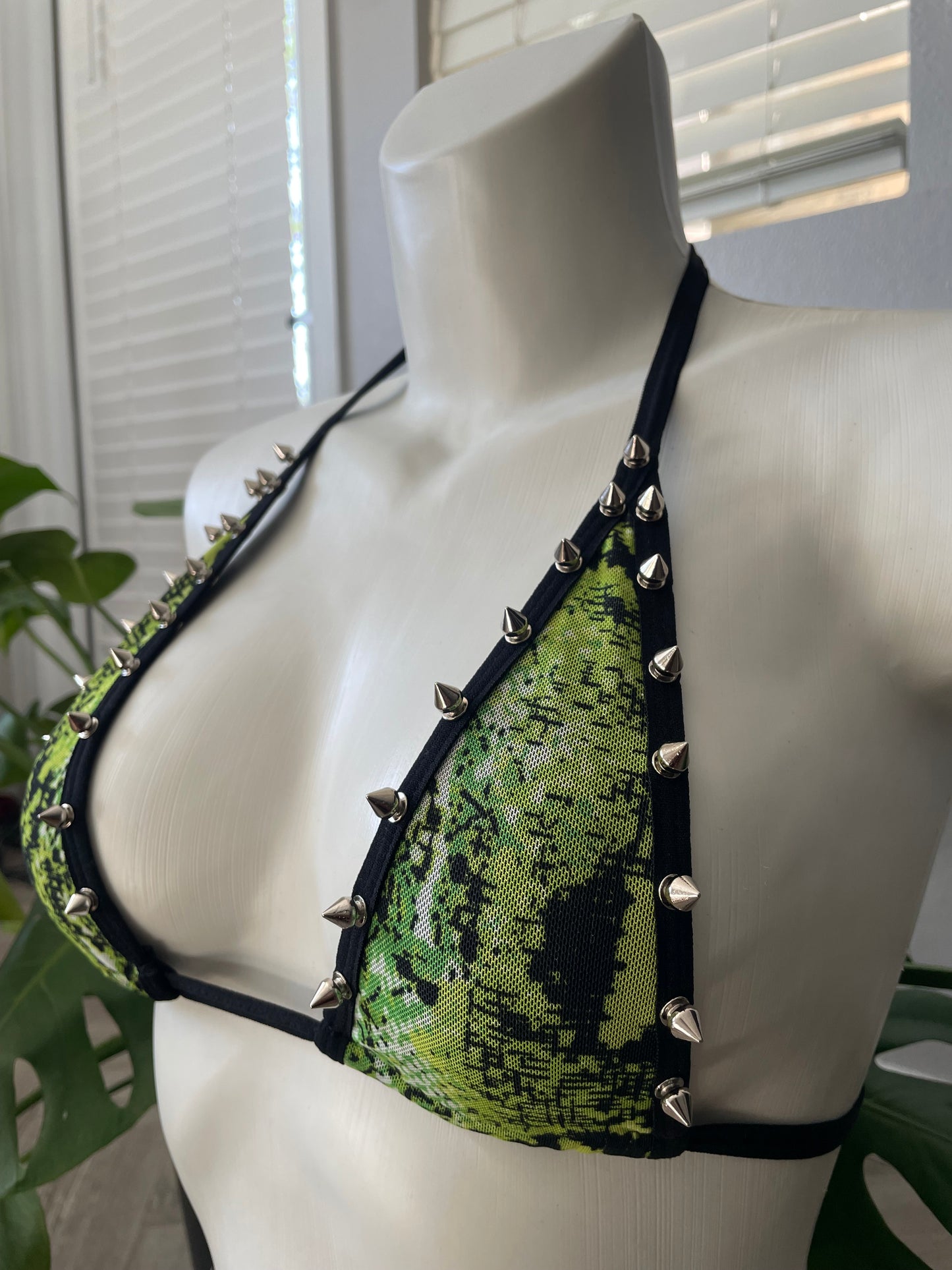 ♲ “Viper Neon Green Studded” Micro Bikini Set (L)
