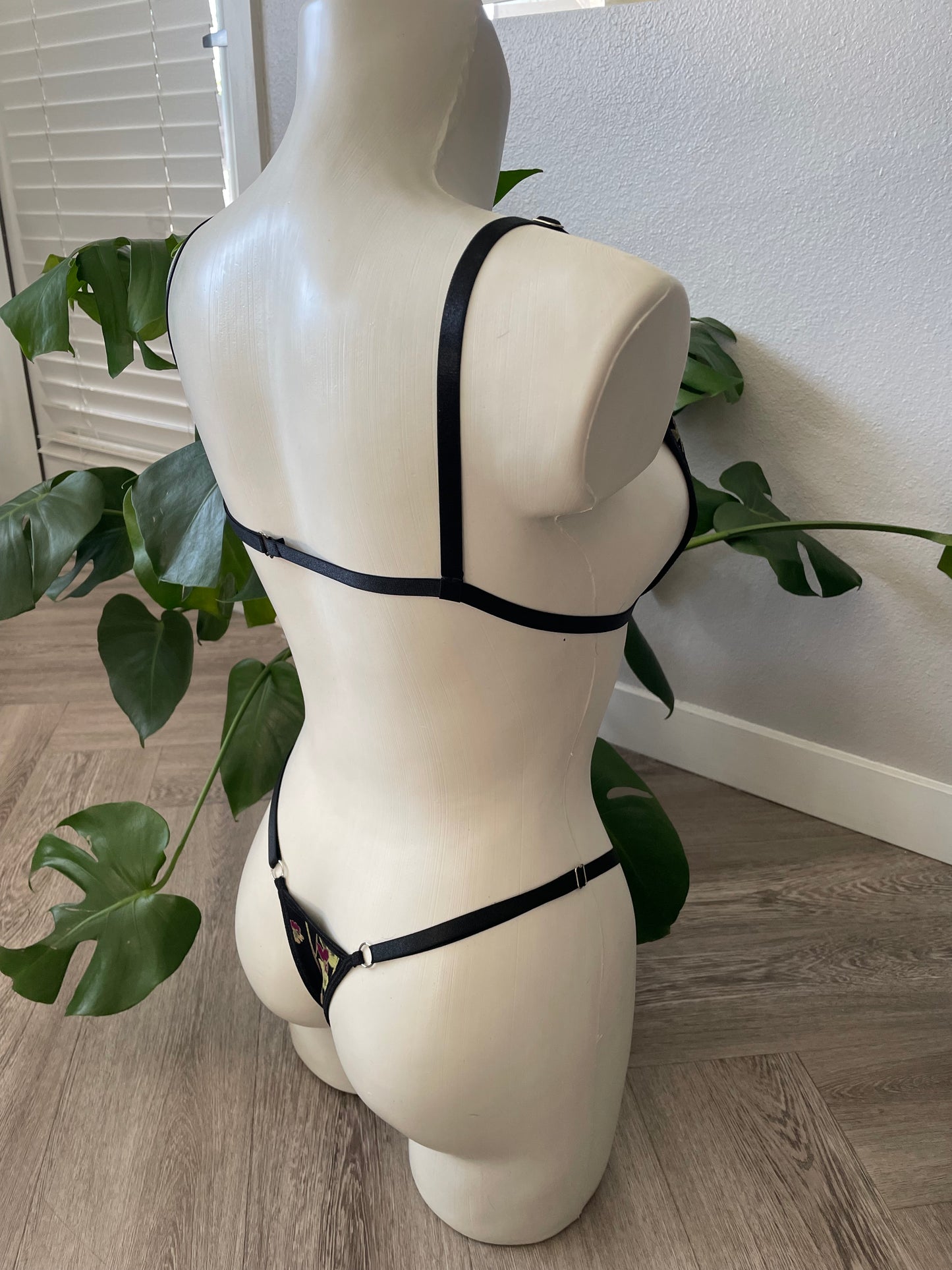 ♲ “Olive & Honey” Micro Bikini Set (S-M)